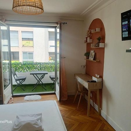 Belle Chambre D'Hote Avec Balcon Prive - 3 Mins Gare Annemasse - Geneve Acces Direct Esterno foto