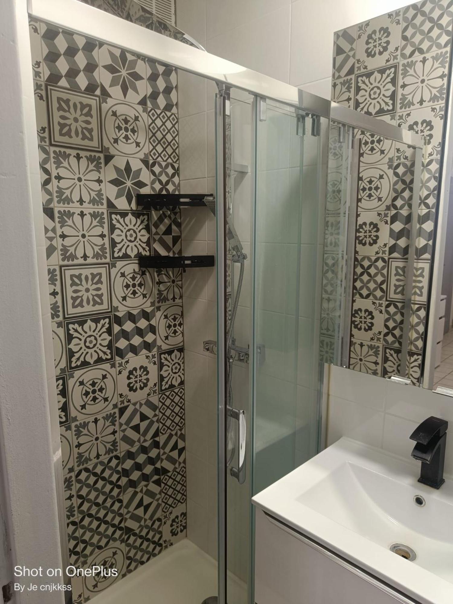 Belle Chambre D'Hote Avec Balcon Prive - 3 Mins Gare Annemasse - Geneve Acces Direct Esterno foto