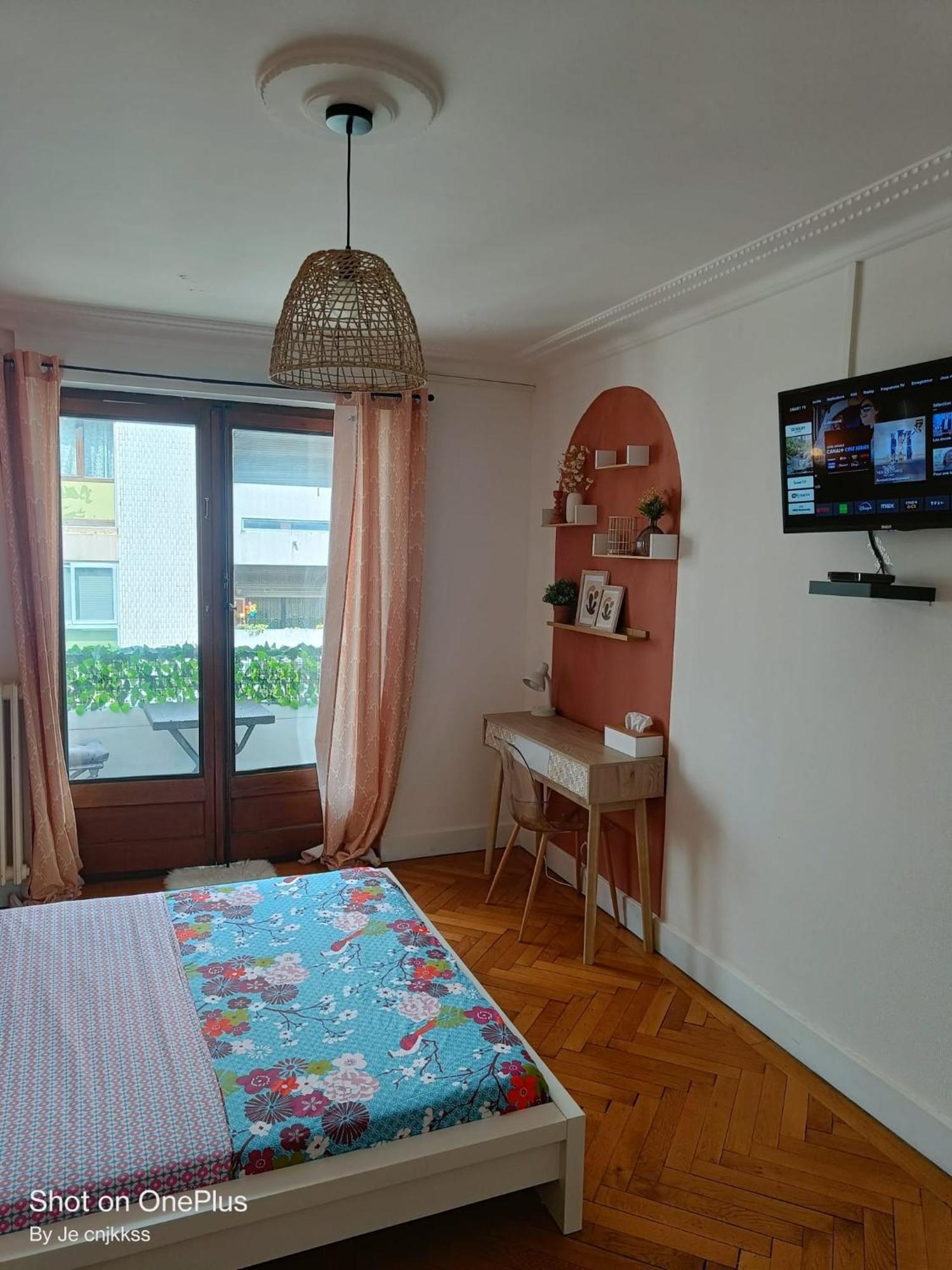 Belle Chambre D'Hote Avec Balcon Prive - 3 Mins Gare Annemasse - Geneve Acces Direct Esterno foto